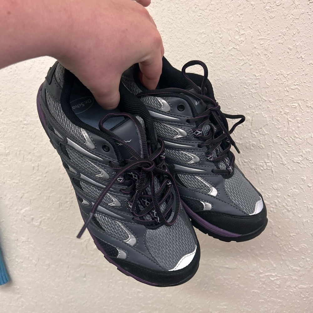(3/$20) NEW Wind river dr scholls women’s 8.5 grey & purple lace up runners